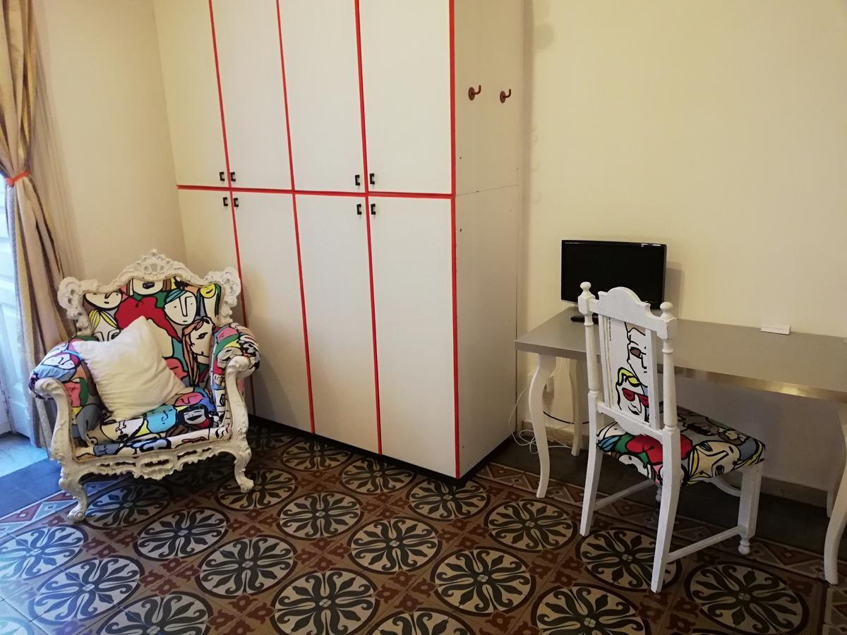 Aloi Bed & Breakfast