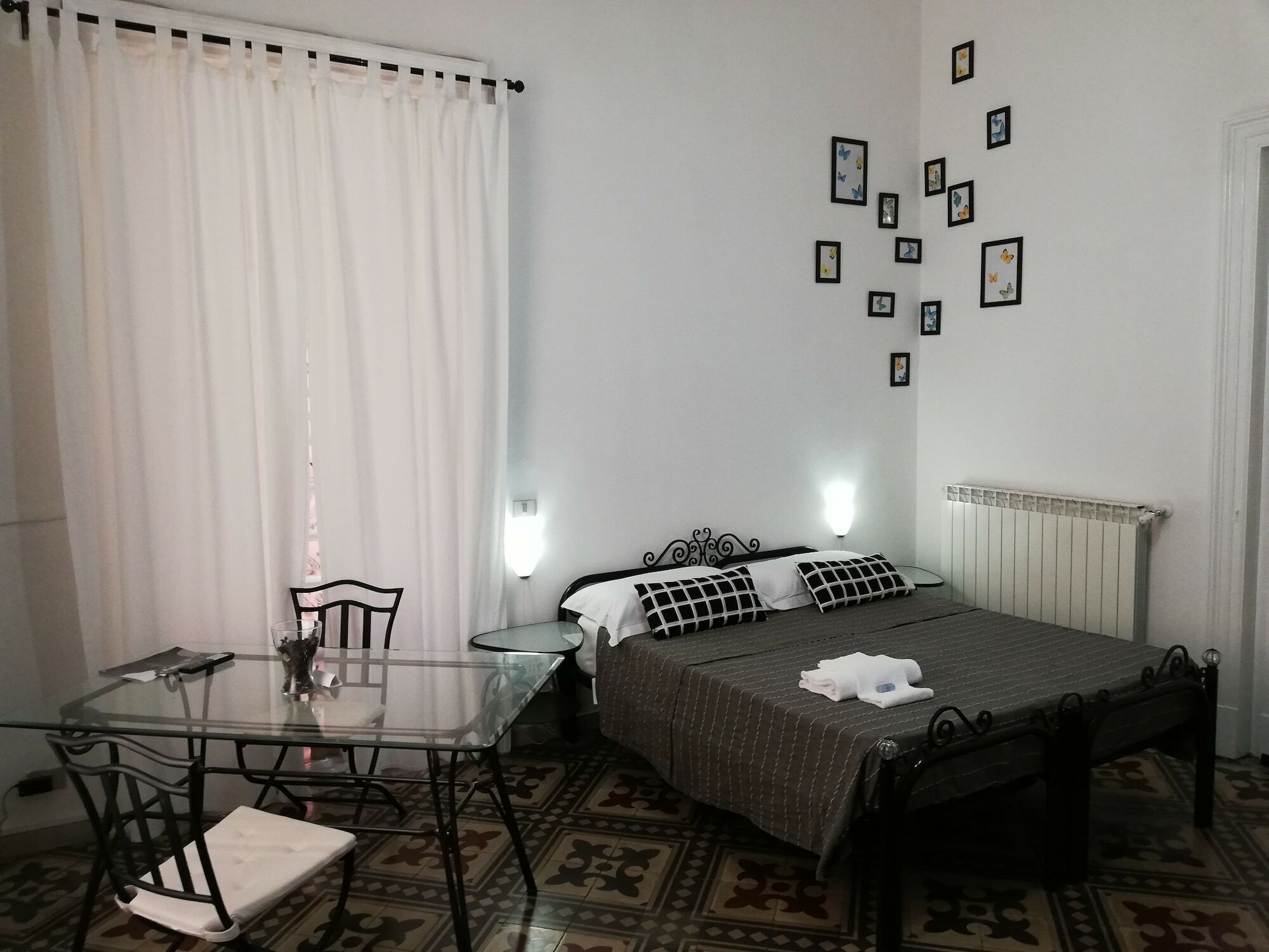 Aloi Bed & Breakfast